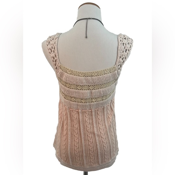 ♥️ Free People Flirty Crochet Top - Picture 4 of 7